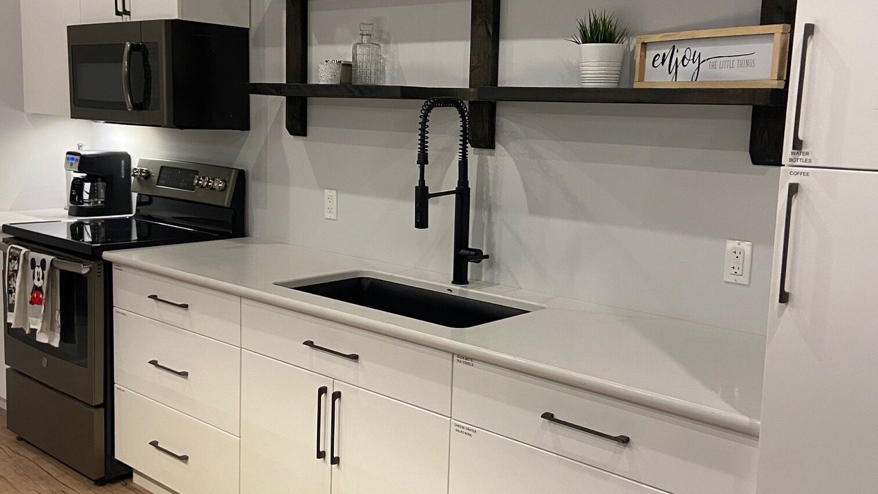 Photo of Kitchen in Maymont Beach