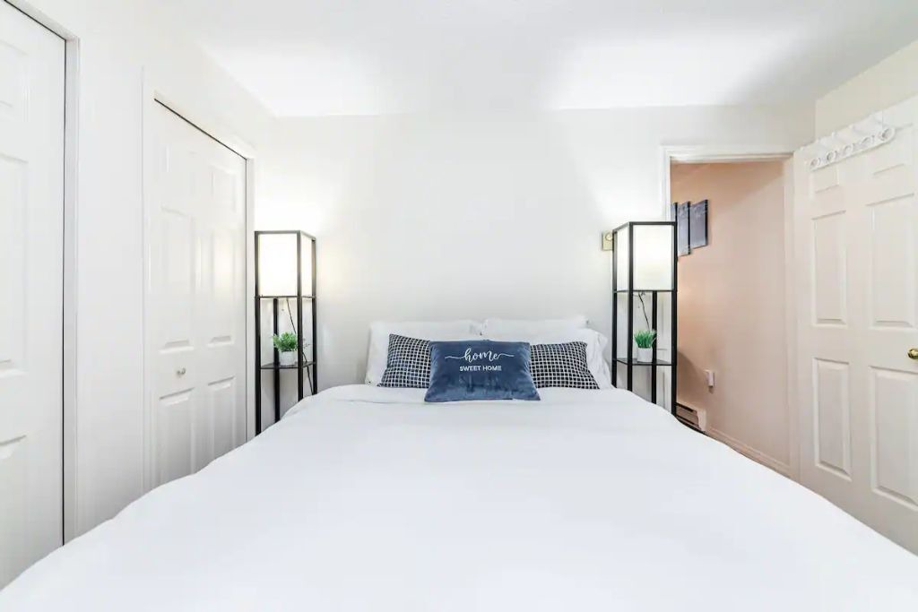 Photo of Bedroom in Saanich West