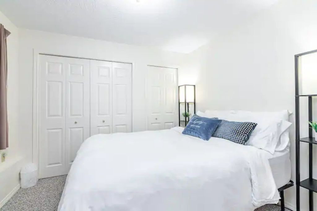 Photo of Bedroom in Saanich West