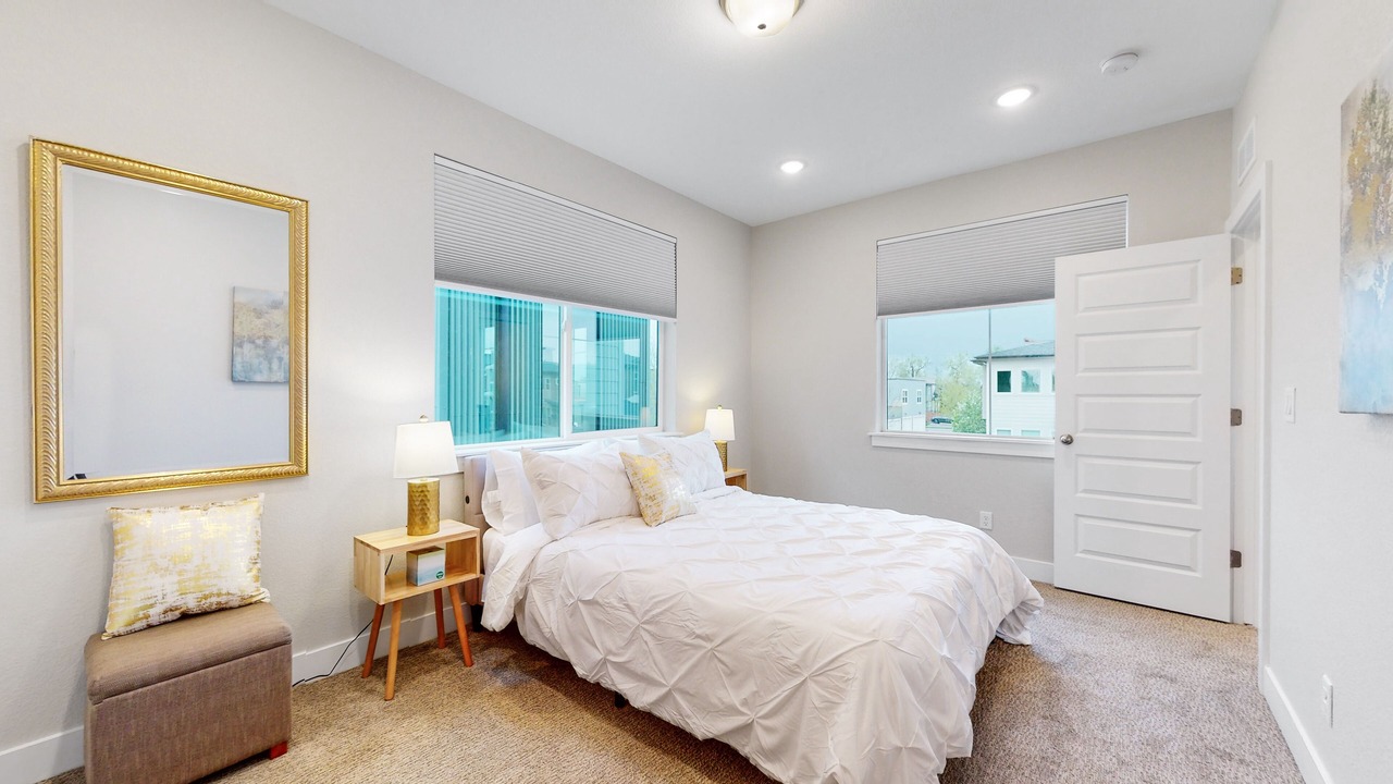 Photo of Bedroom in Old Town North