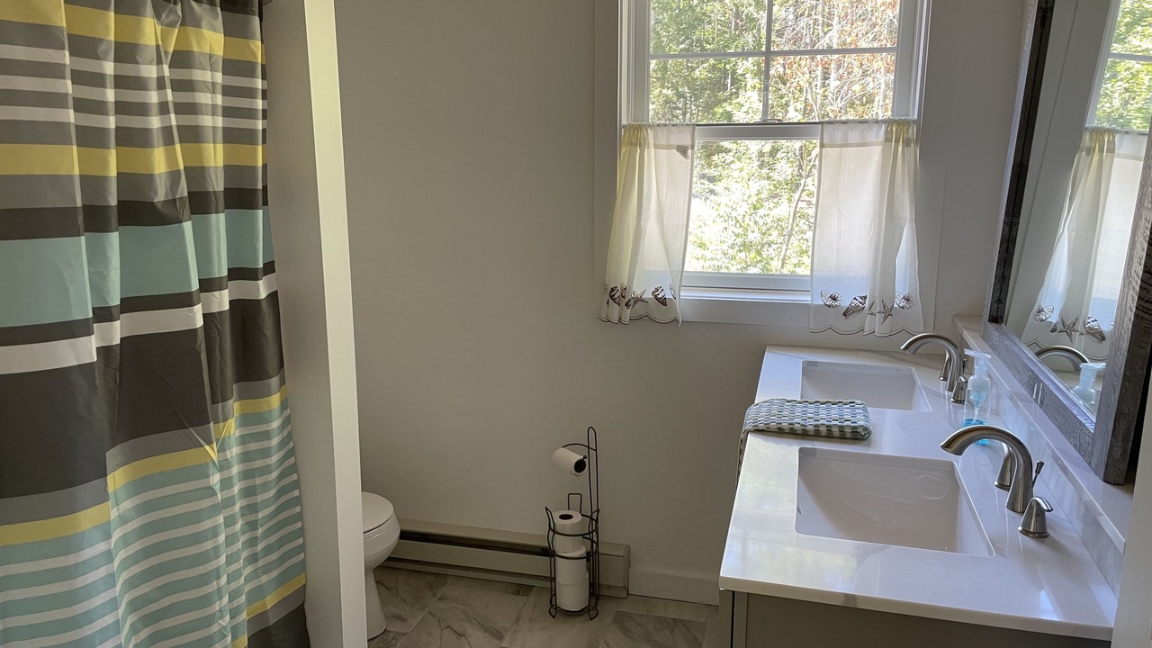 Photo of Bathroom in Boothbay
