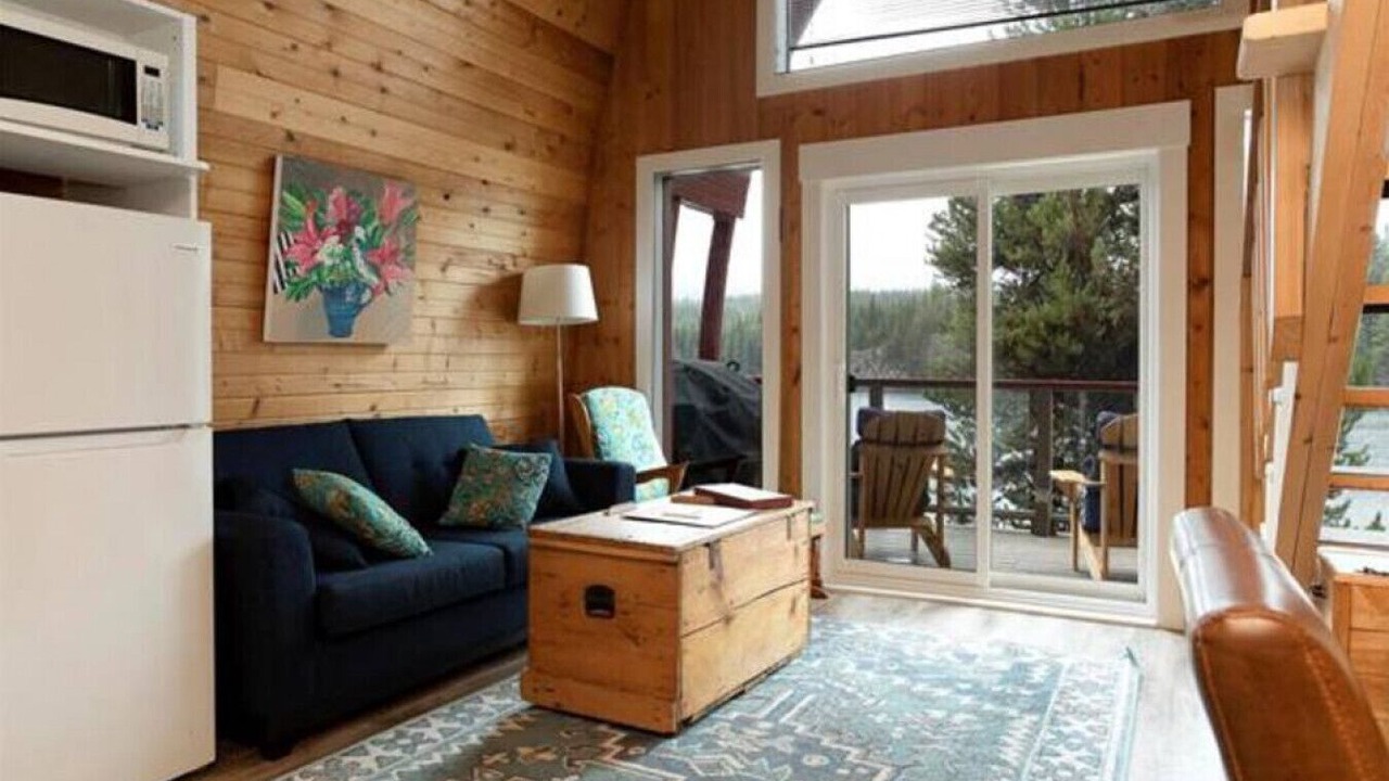 Photo of Livingroom in Idabel Lake