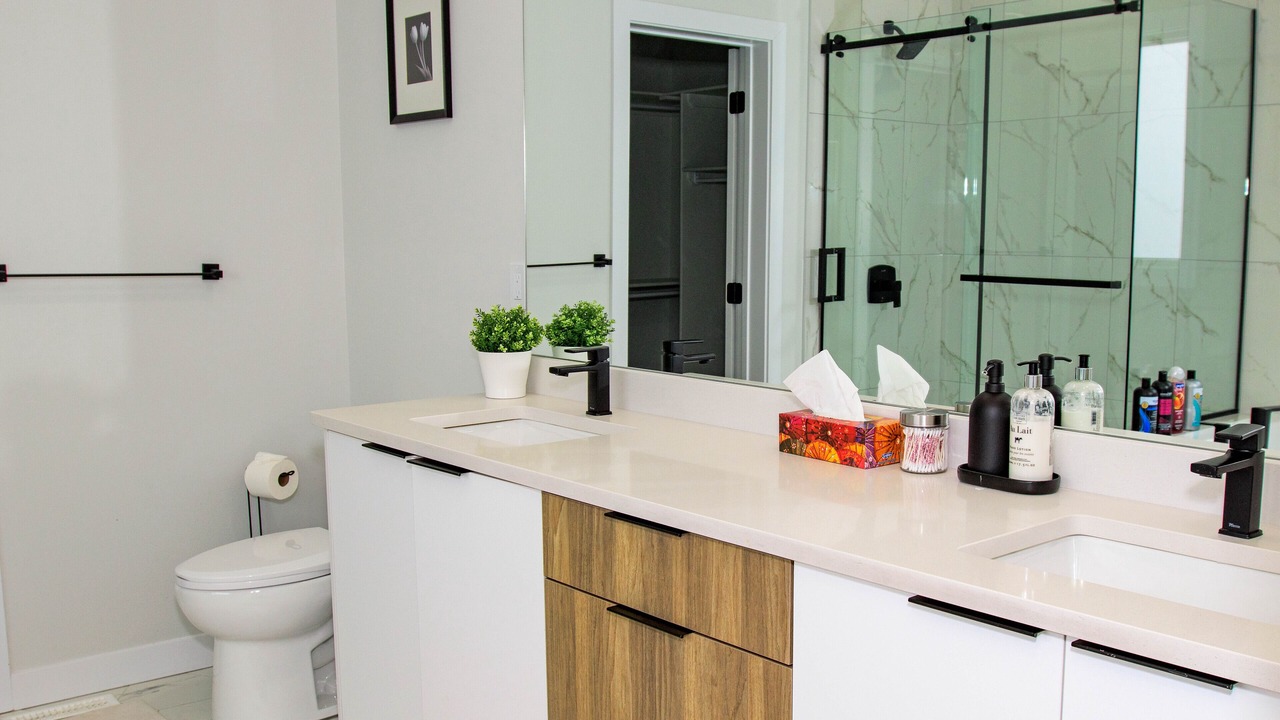 Photo of Bathroom in West Edmonton