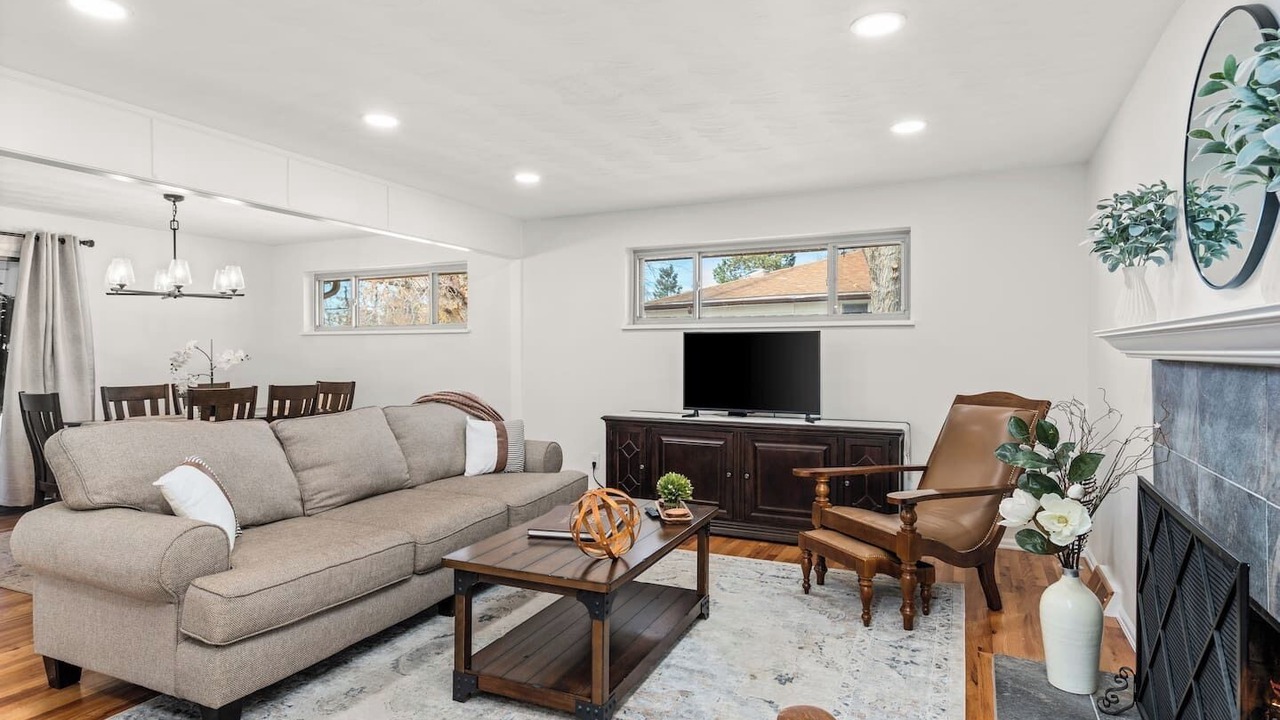 Photo of Livingroom in Littleton
