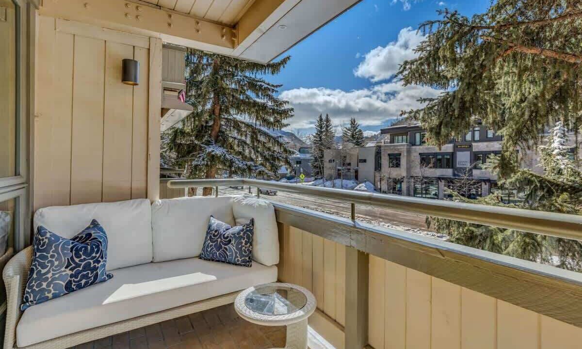 Photo of Patio Balcony in Aspen