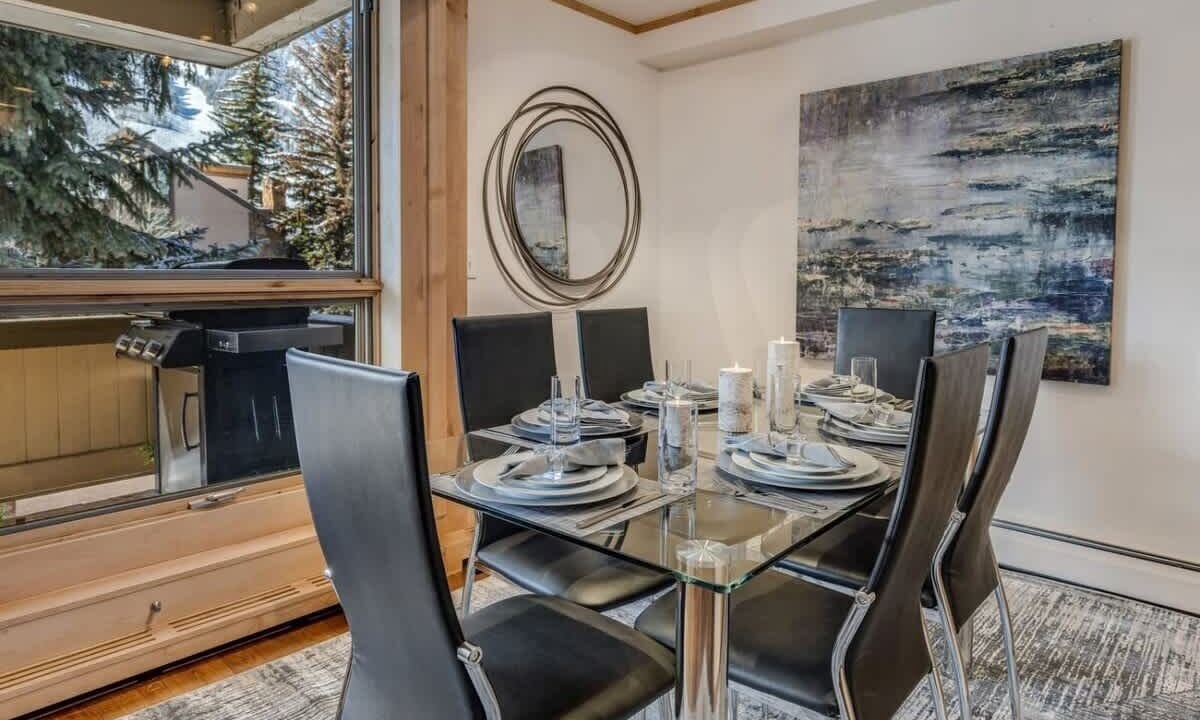 Photo of Bedroom in Aspen