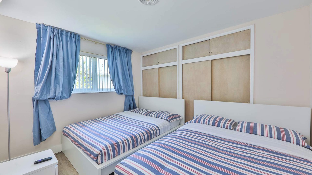 Photo of Bedroom in Hollywood Hills