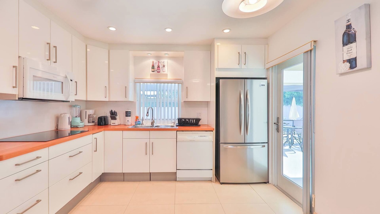 Photo of Kitchen in Hollywood Hills