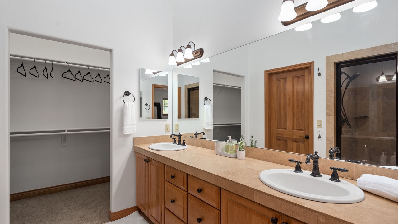Photo of Bathroom in Basalt