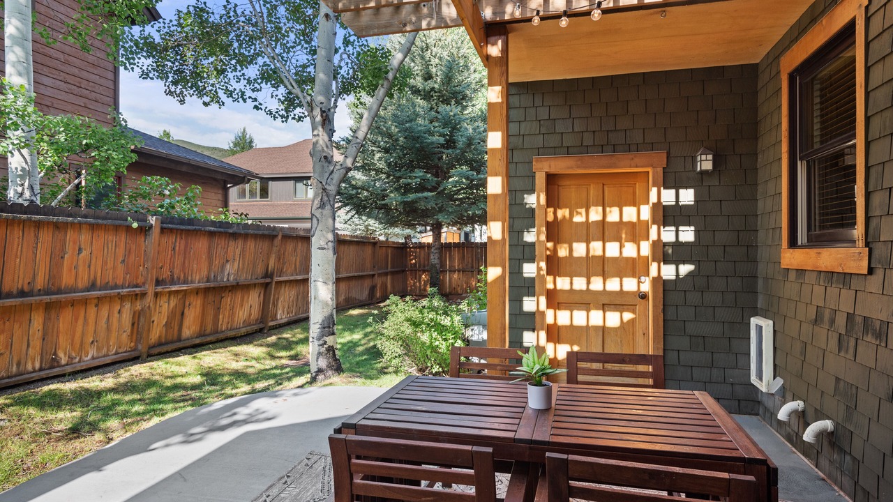 Photo of Outdoor in Basalt
