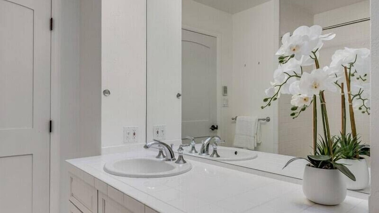 Photo of Bathroom in Aspen