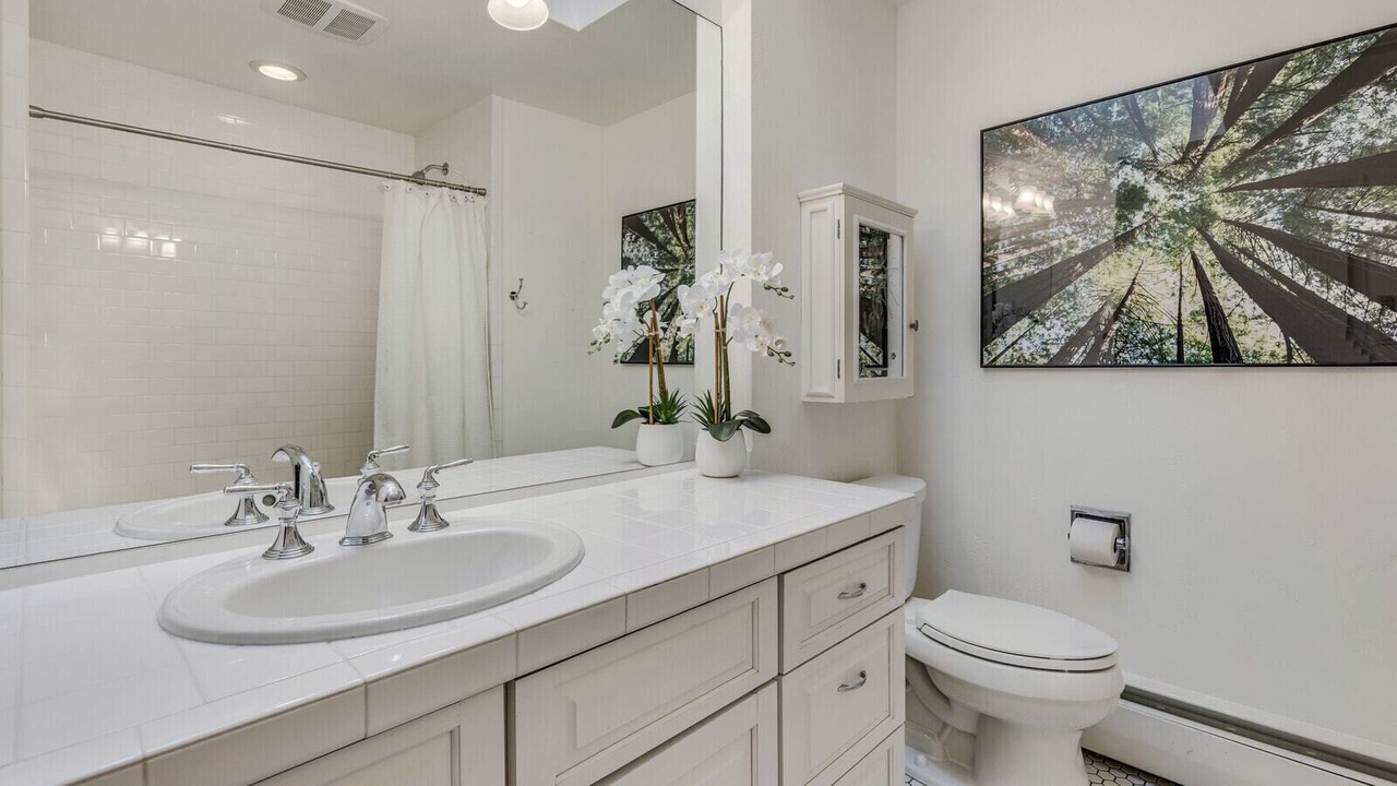 Photo of Bathroom in Aspen