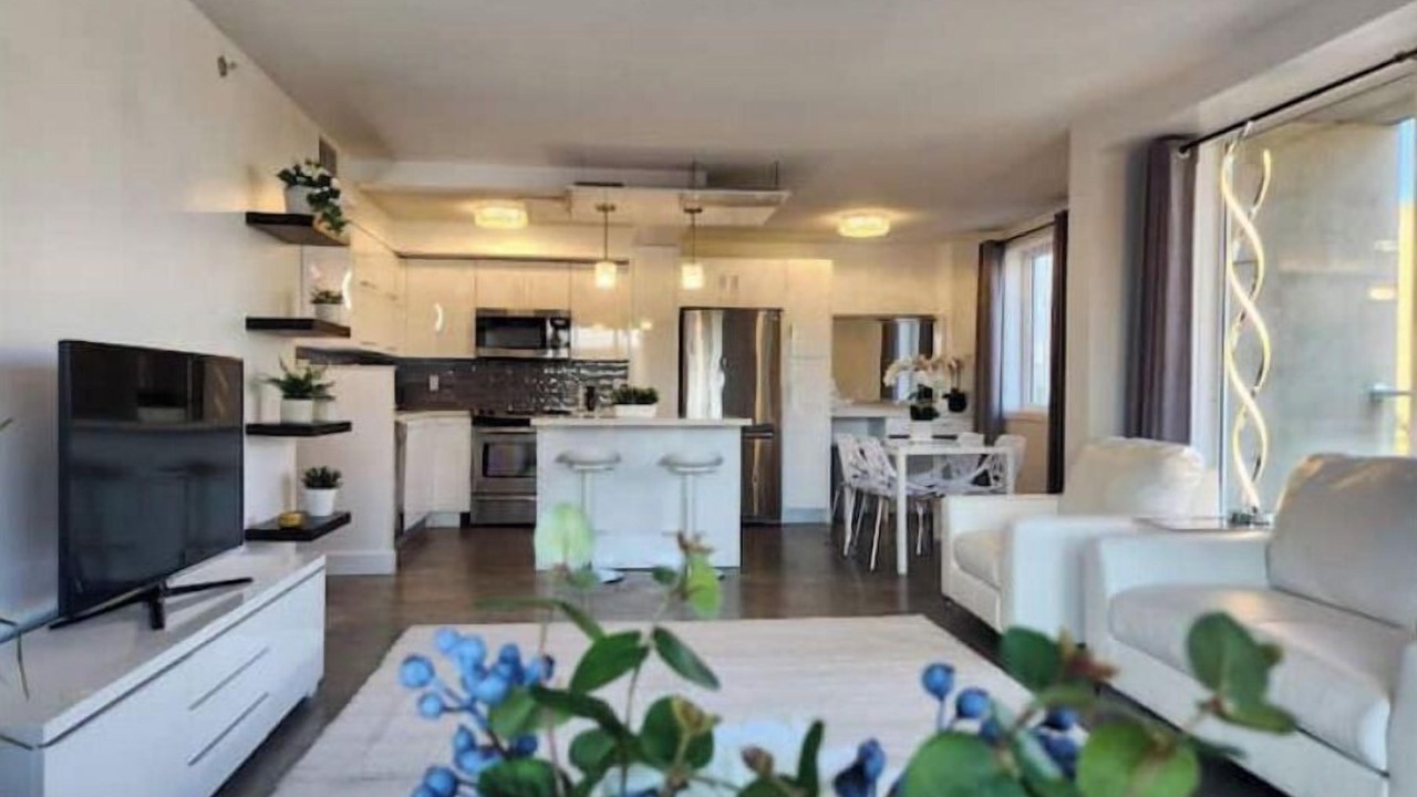 Photo of Livingroom in Saskatoon Downtown
