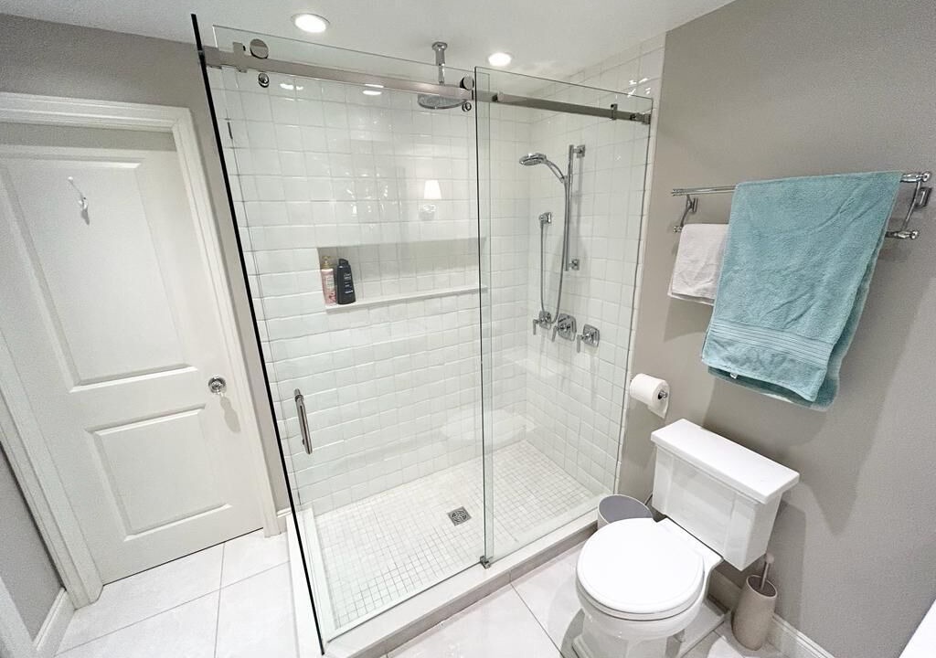Photo of Bathroom in West Vancouver