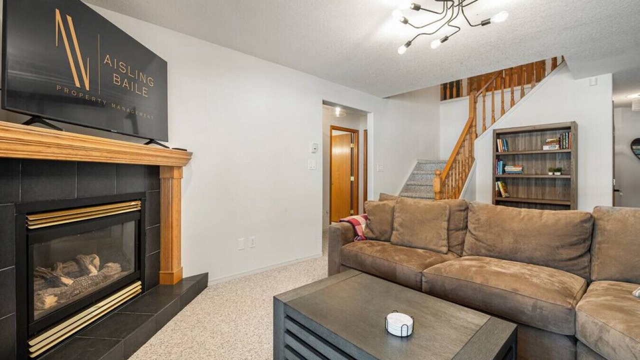 Photo of Livingroom in East Kootenay