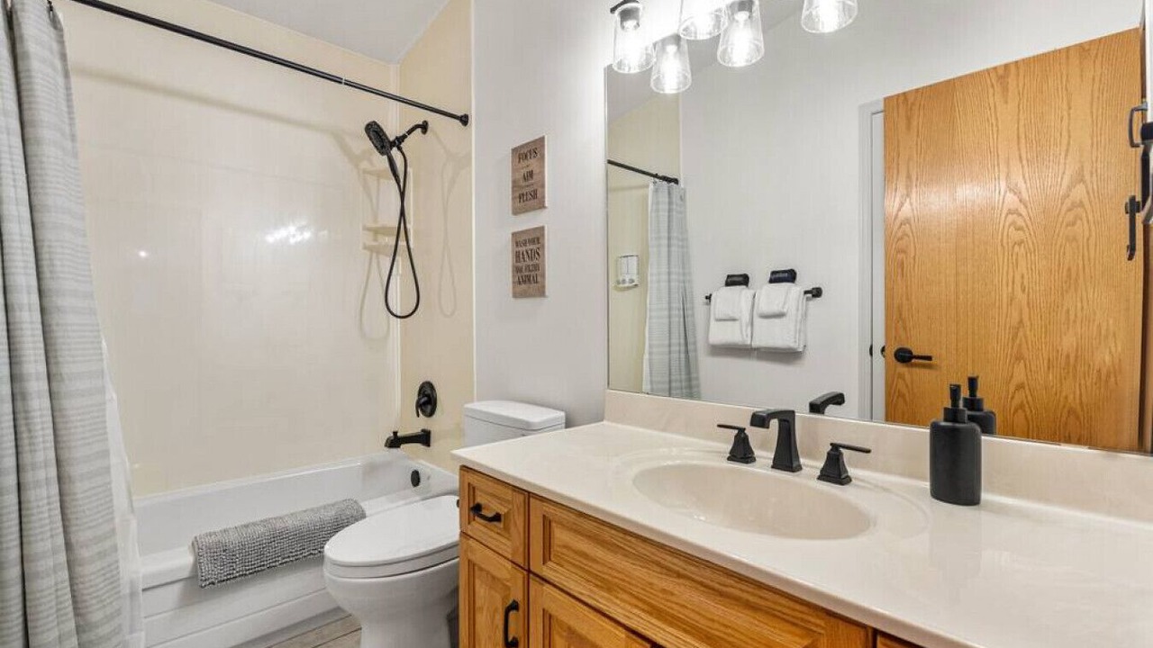 Photo of Bathroom in East Kootenay