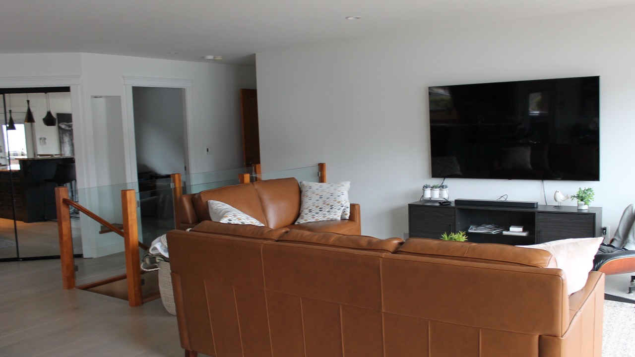 Photo of Livingroom in Okanagan-Similkameen