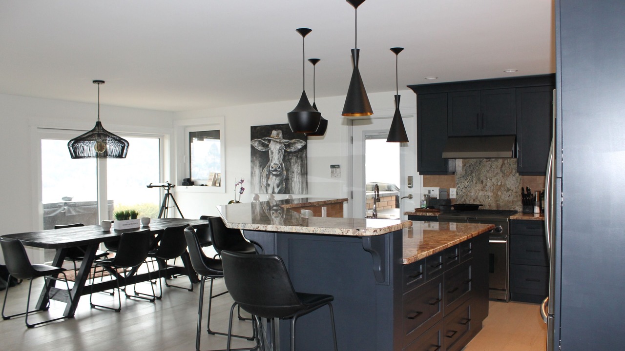 Photo of Kitchen in Okanagan-Similkameen