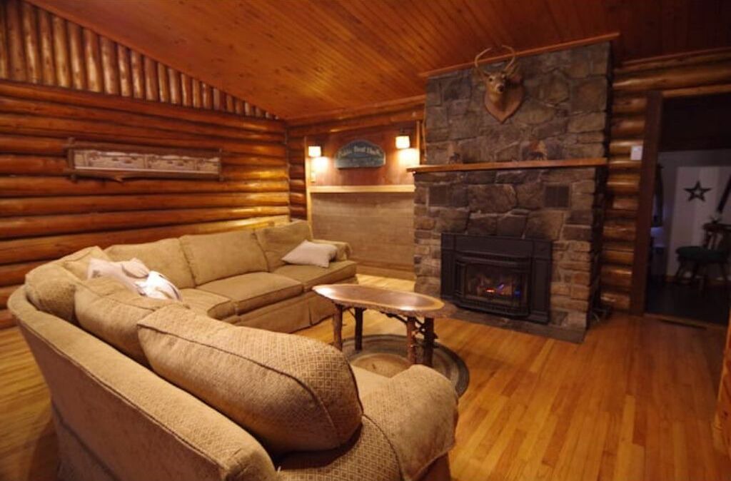 Photo of Livingroom in Lake George