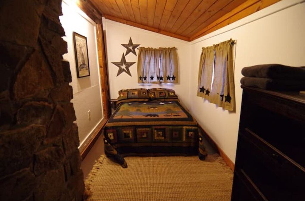 Photo of Bedroom in Lake George