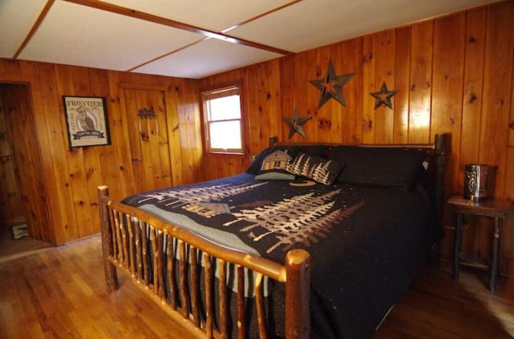 Photo of Bedroom in Lake George