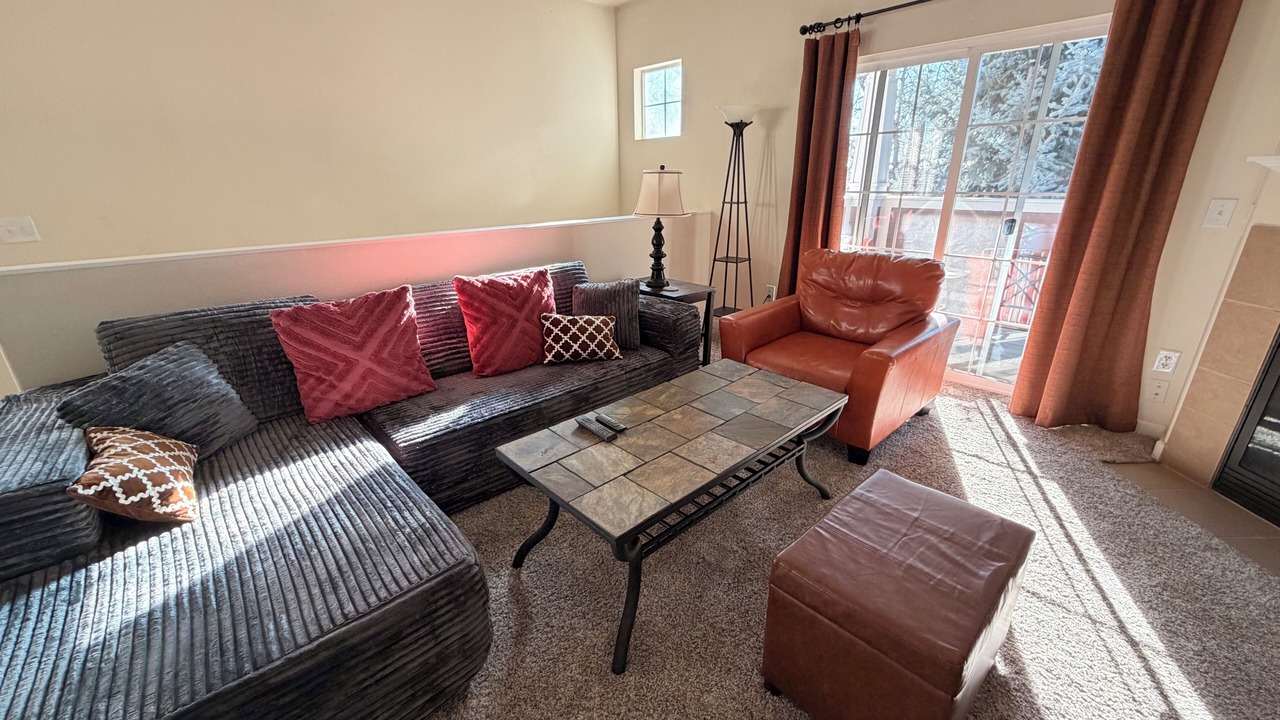 Photo of Livingroom in Westchase
