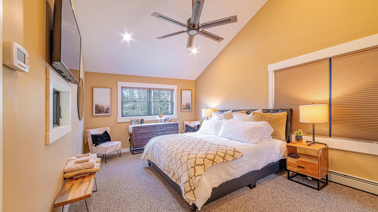 Photo of Bedroom in Bethel