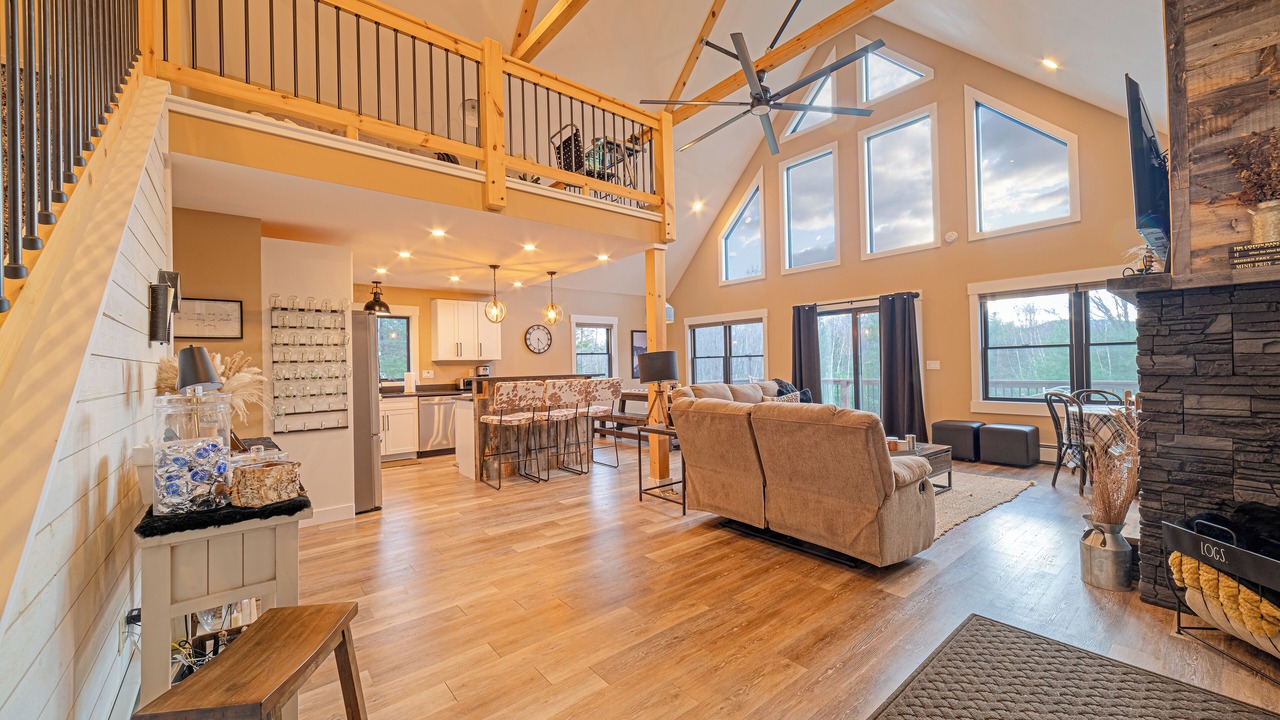 Photo of Livingroom in Bethel