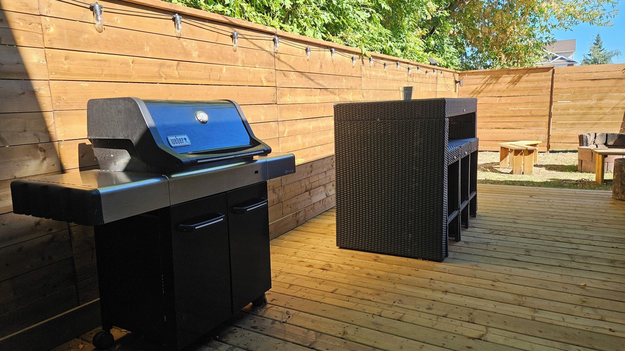 Photo of Patio Balcony in Sylvan Lake