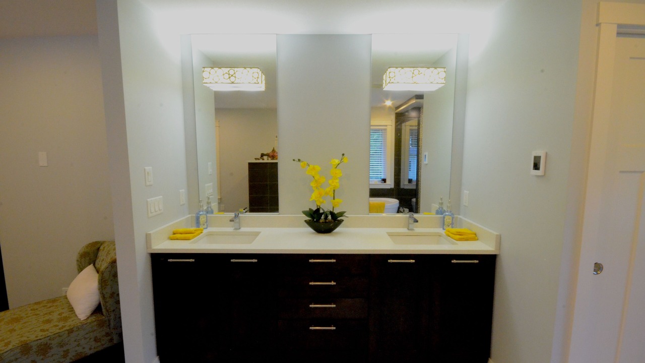 Photo of Bathroom in Metro Vancouver Regional District