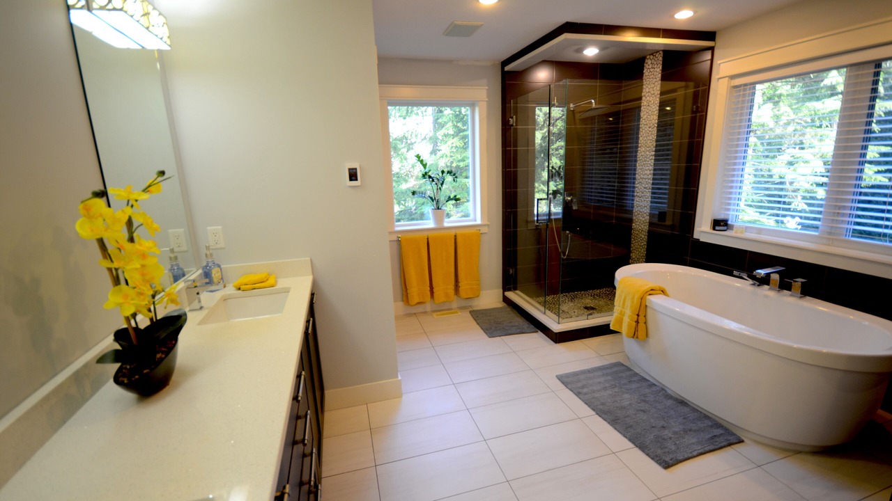 Photo of Bathroom in Metro Vancouver Regional District