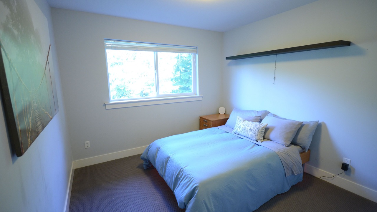 Photo of Bedroom in Metro Vancouver Regional District