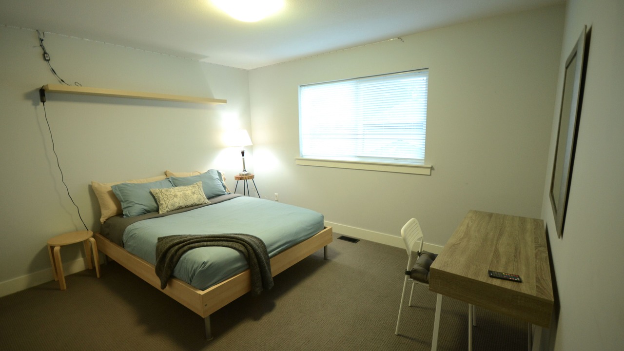 Photo of Bedroom in Metro Vancouver Regional District