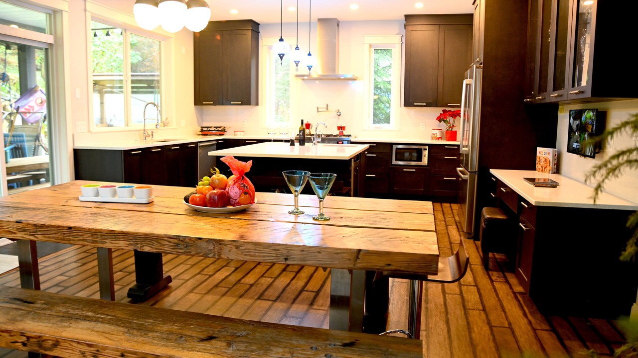 Photo of Kitchen in Metro Vancouver Regional District