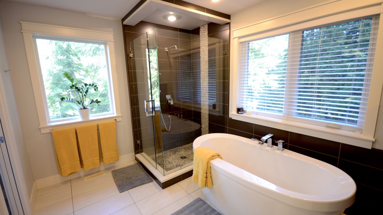 Photo of Bathroom in Metro Vancouver Regional District