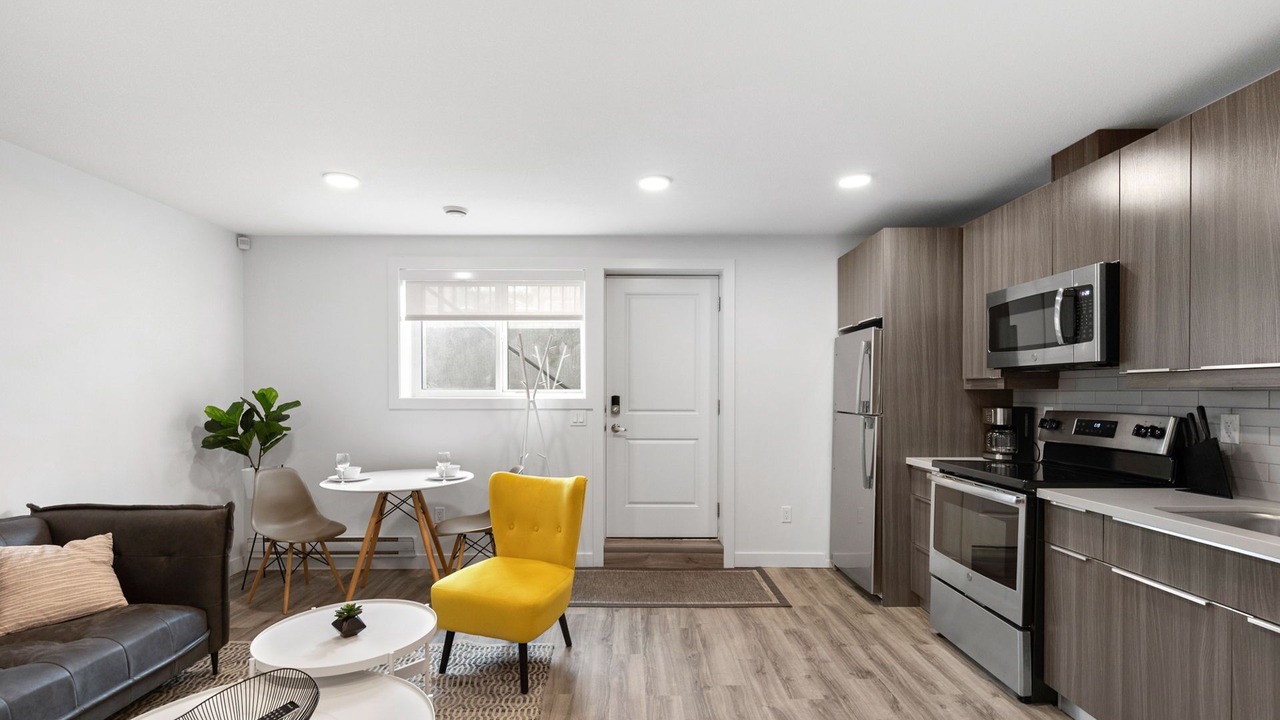Photo of Kitchen in Jasper Place