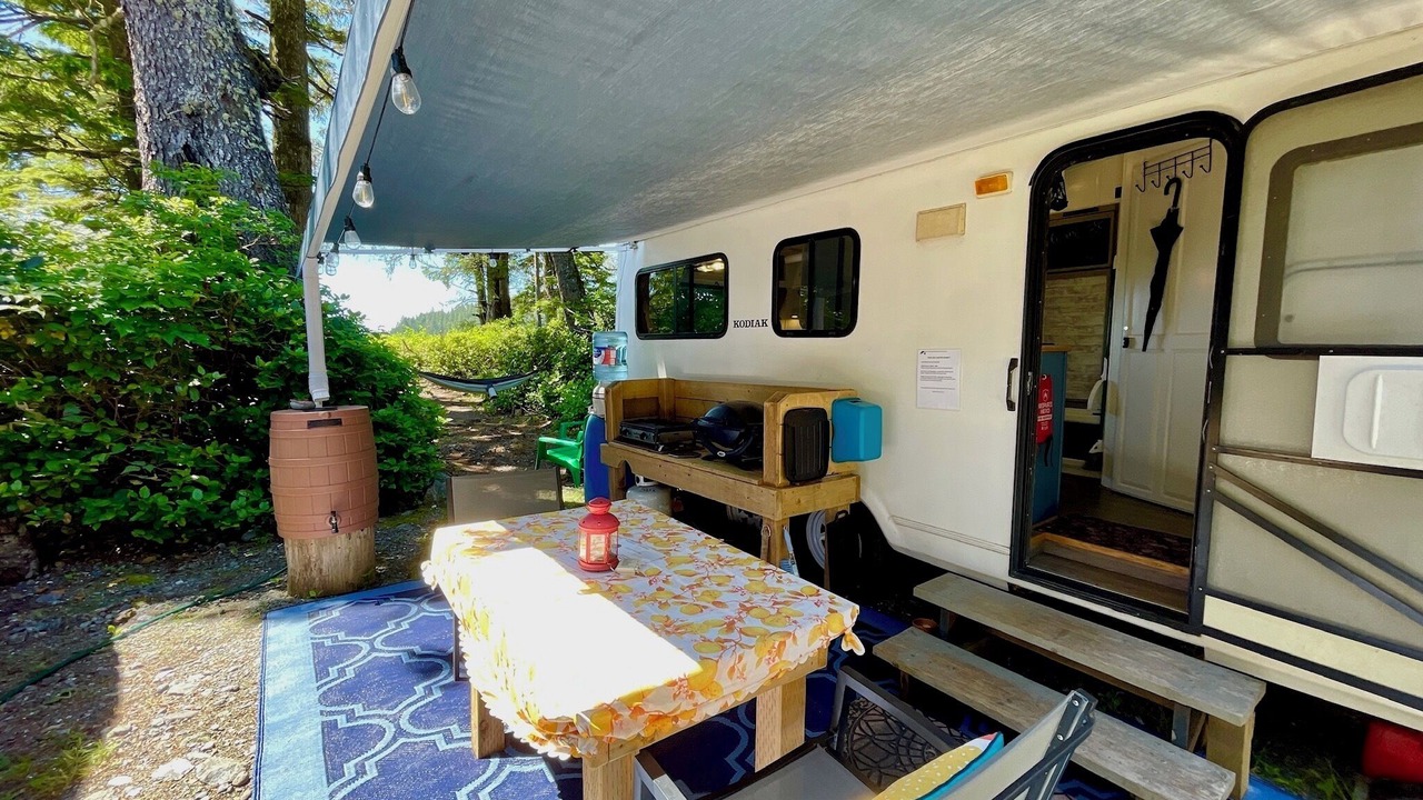 Photo of Patio Balcony in Ucluelet