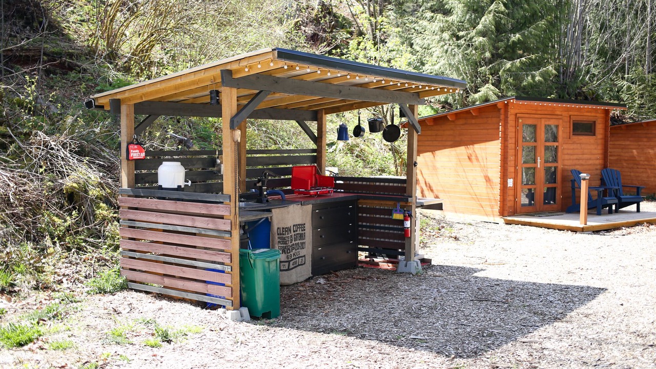 Photo of Outdoor in Duncan
