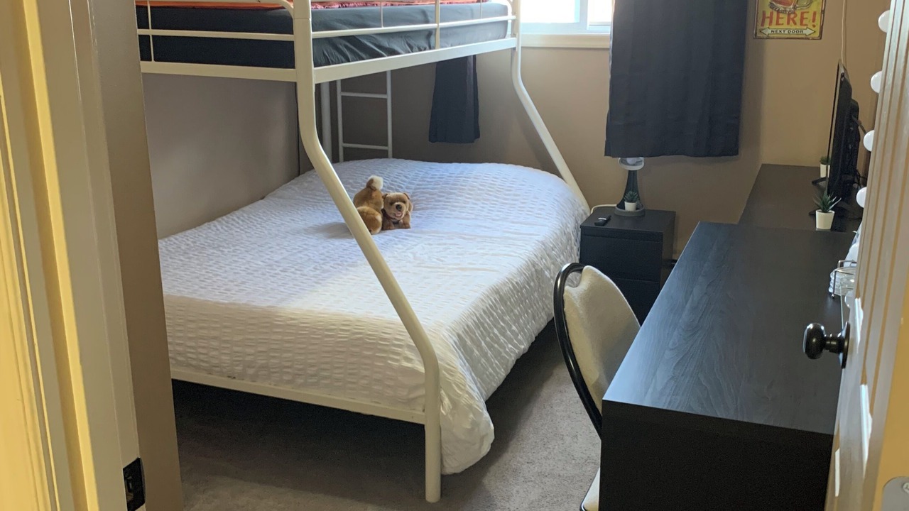 Photo of Bedroom in Sylvan Lake