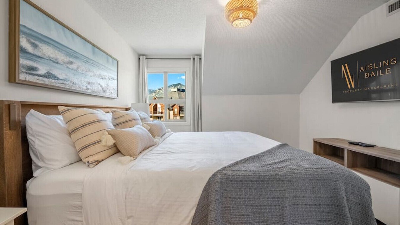 Photo of Bedroom in East Kootenay