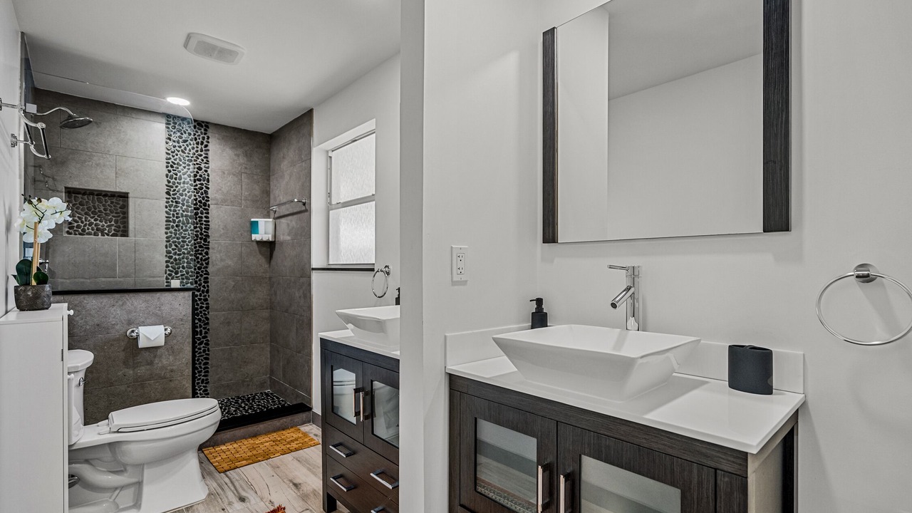 Photo of Bathroom in Boynton Beach