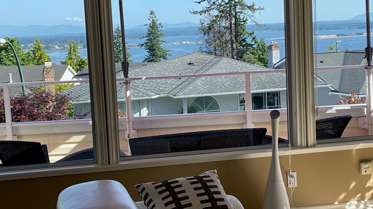 Photo of Others in White Rock