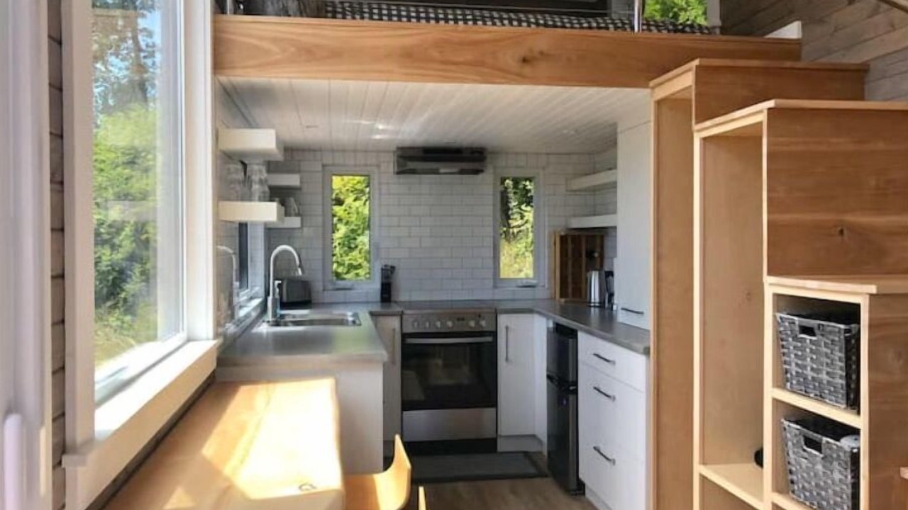 Photo of Kitchen in Juan de Fuca Electoral Area