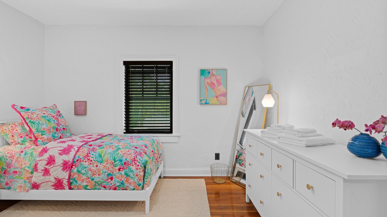 Photo of Bedroom in Sunshine Park