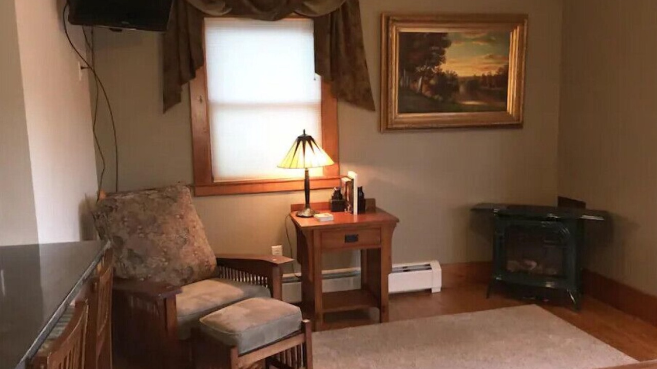Photo of Livingroom in North Creek