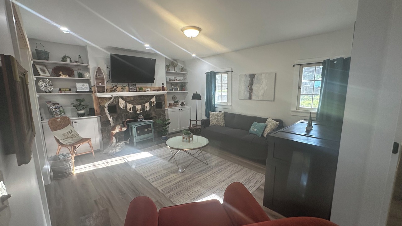 Photo of Livingroom in Bolton
