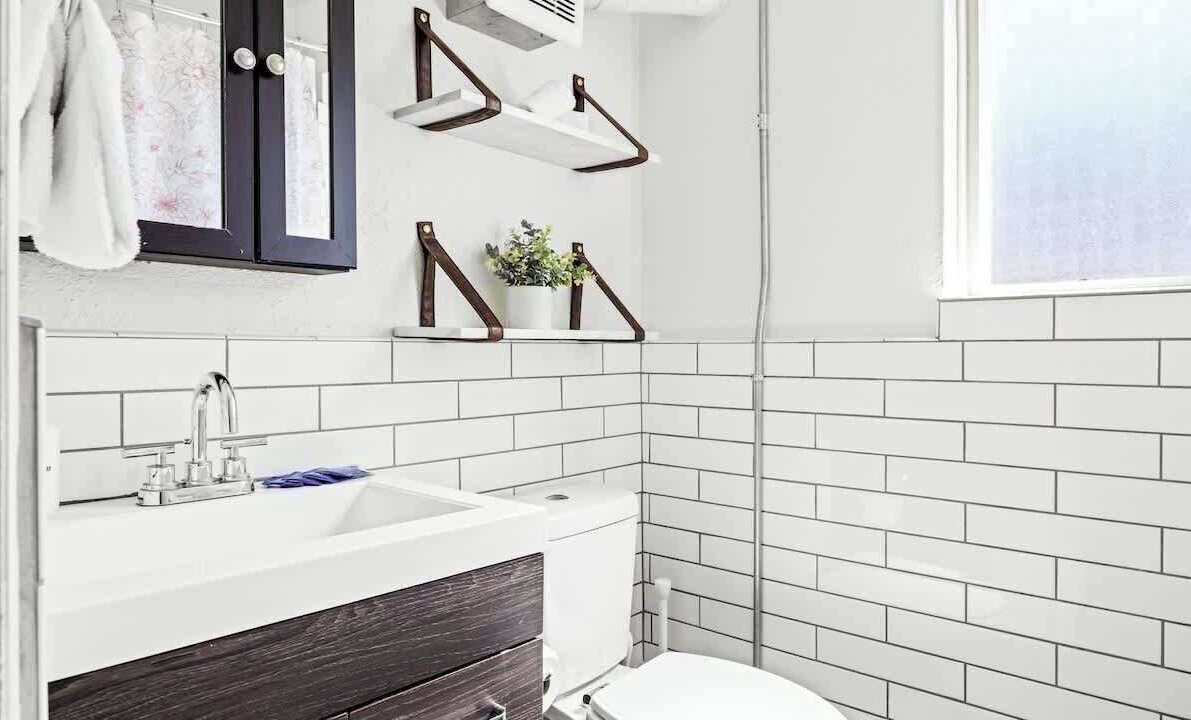 Photo of Bathroom in West Colfax