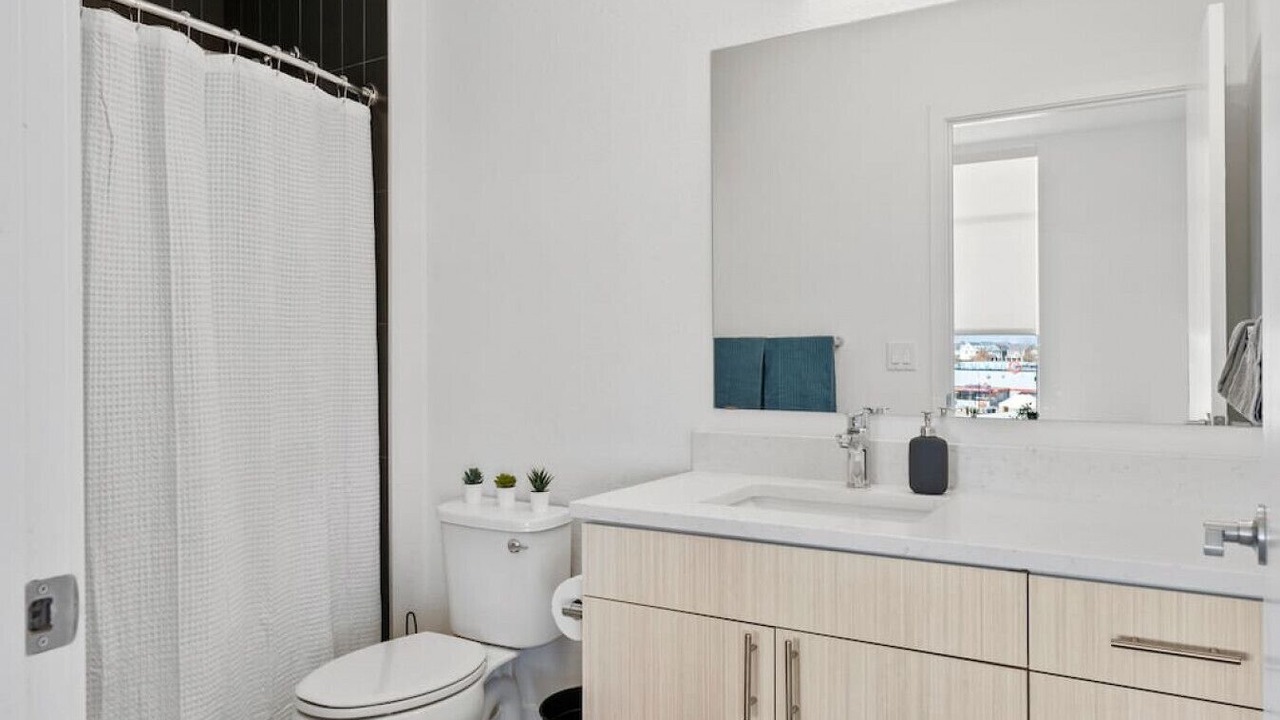 Photo of Bathroom in Aurora