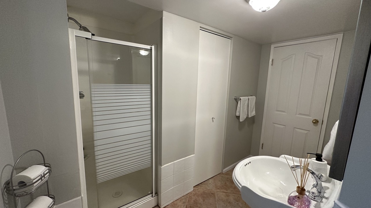 Photo of Bathroom in Delta
