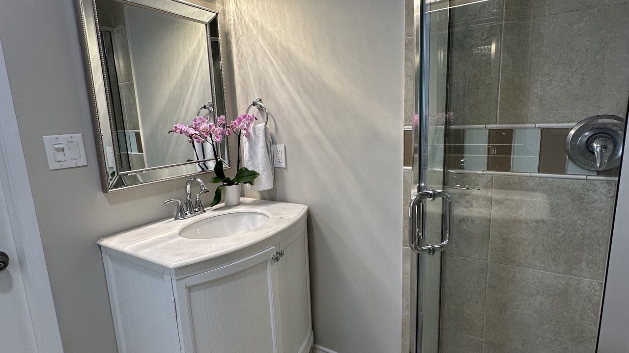 Photo of Bathroom in Delta